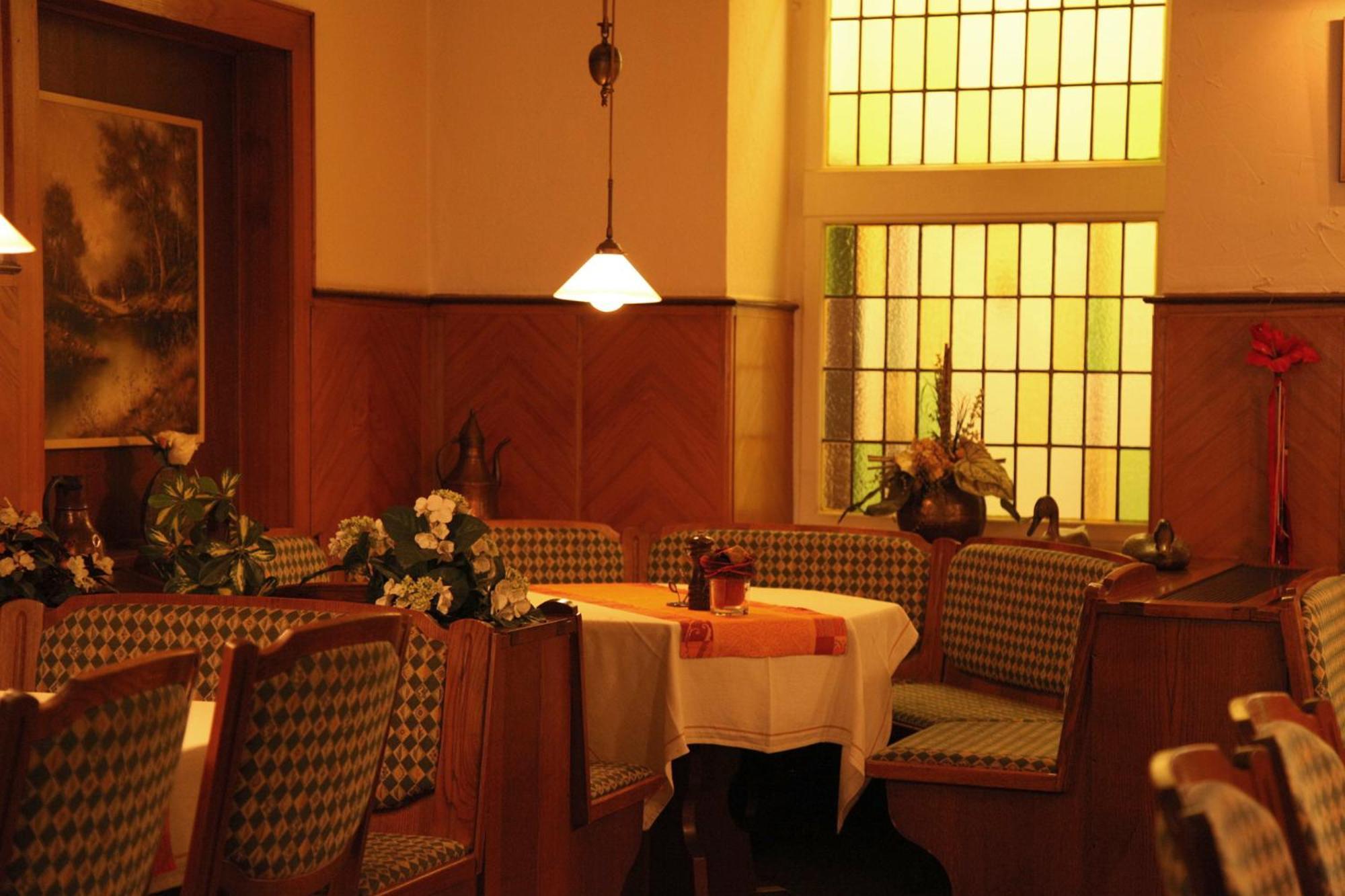 Ackfeld Hotel-Restaurant Bueren  Dış mekan fotoğraf